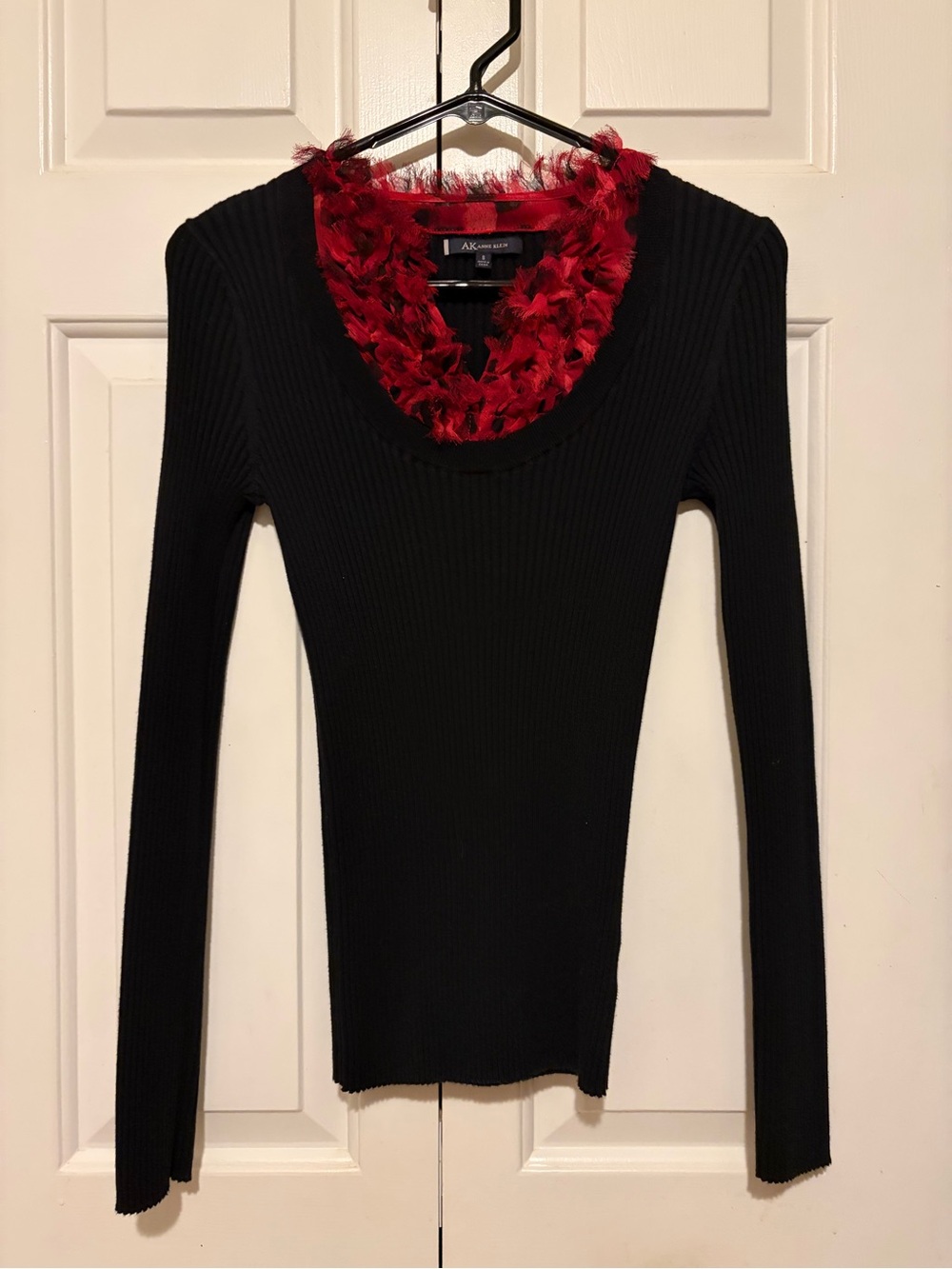 Anne Klein Black Ribbed Long-Sleeve Top with Red Feather Trim
